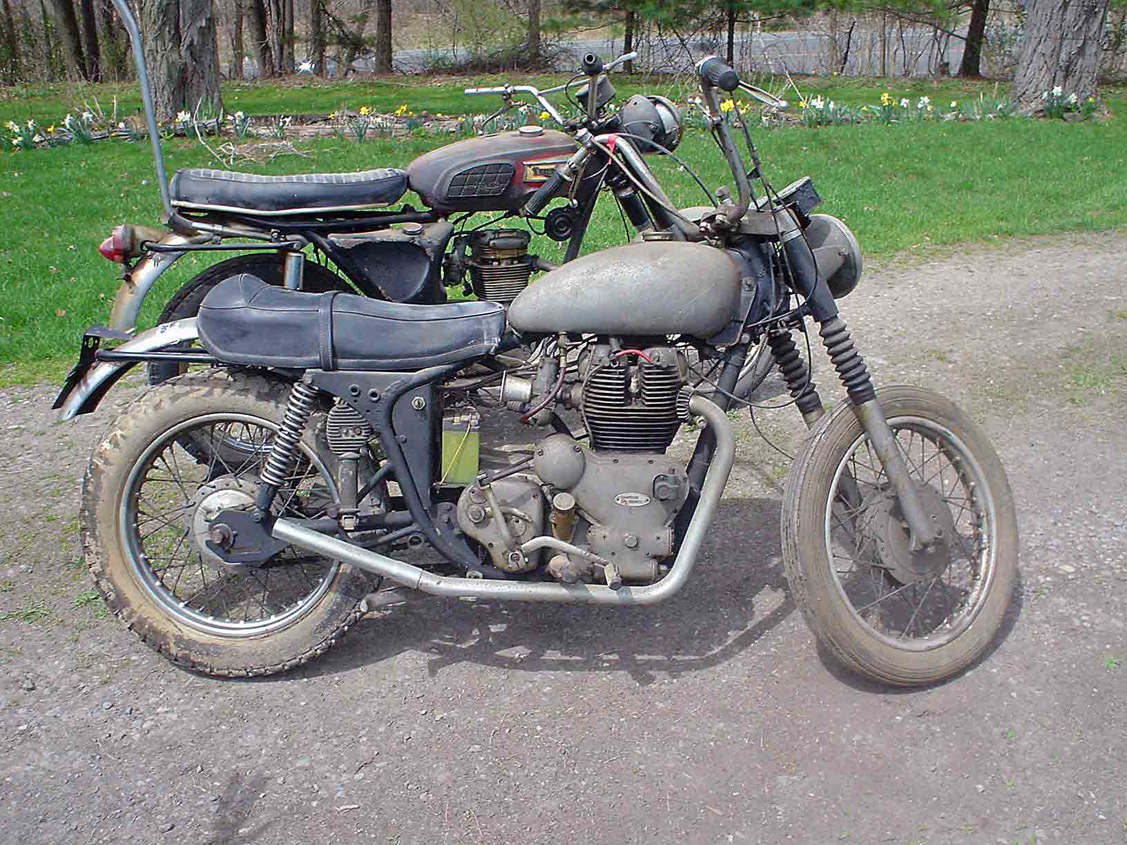 old royal enfield interceptor